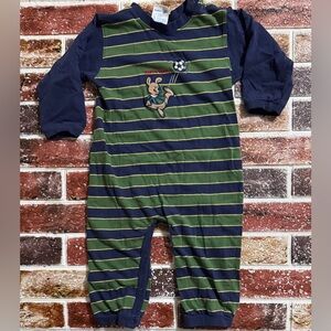 Vintage OshKosh Baby B’Gosh kangaroo soccer romper 24m boys striped green